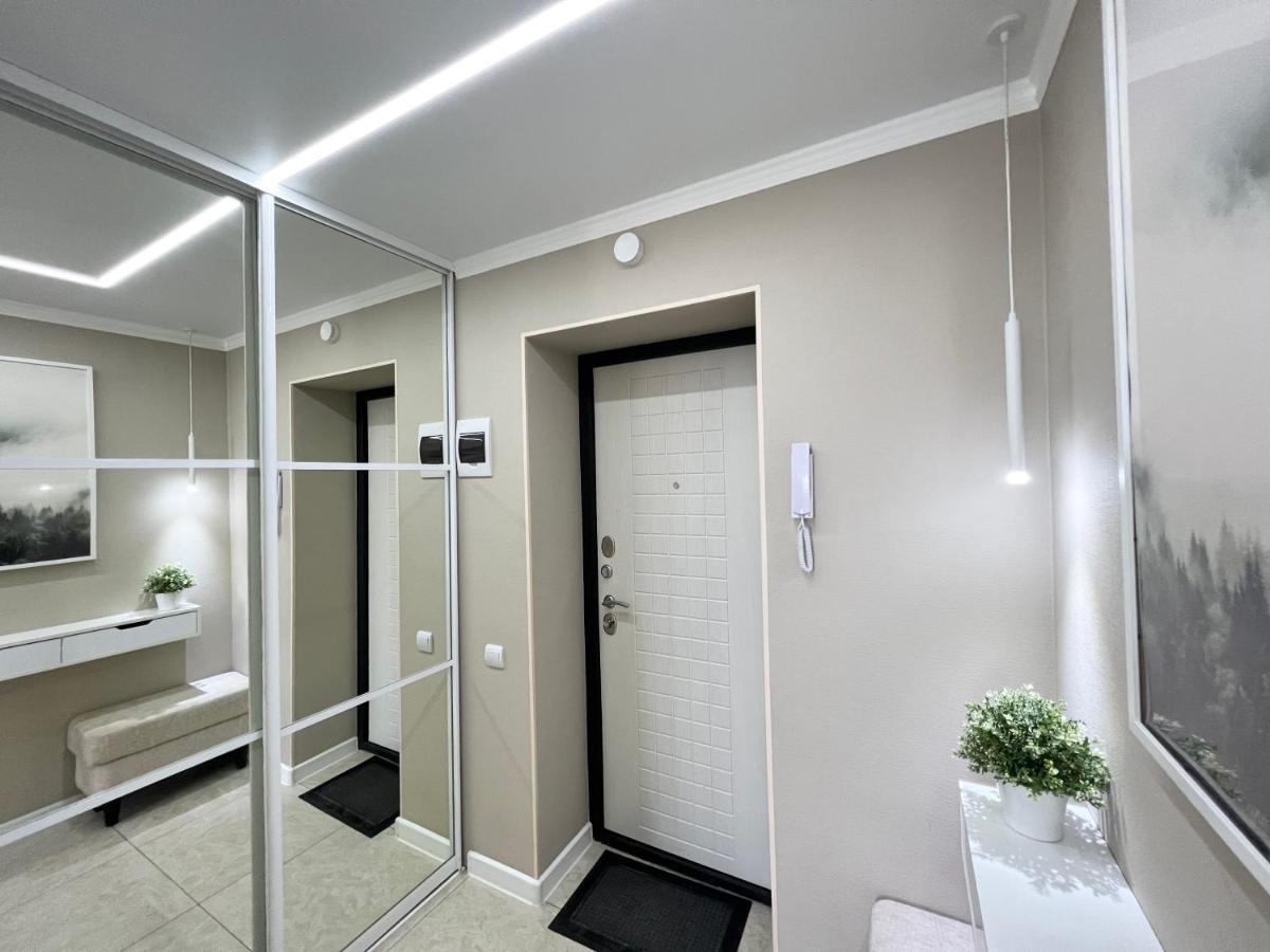 Luxury Apartments Pavlodar Exterior photo