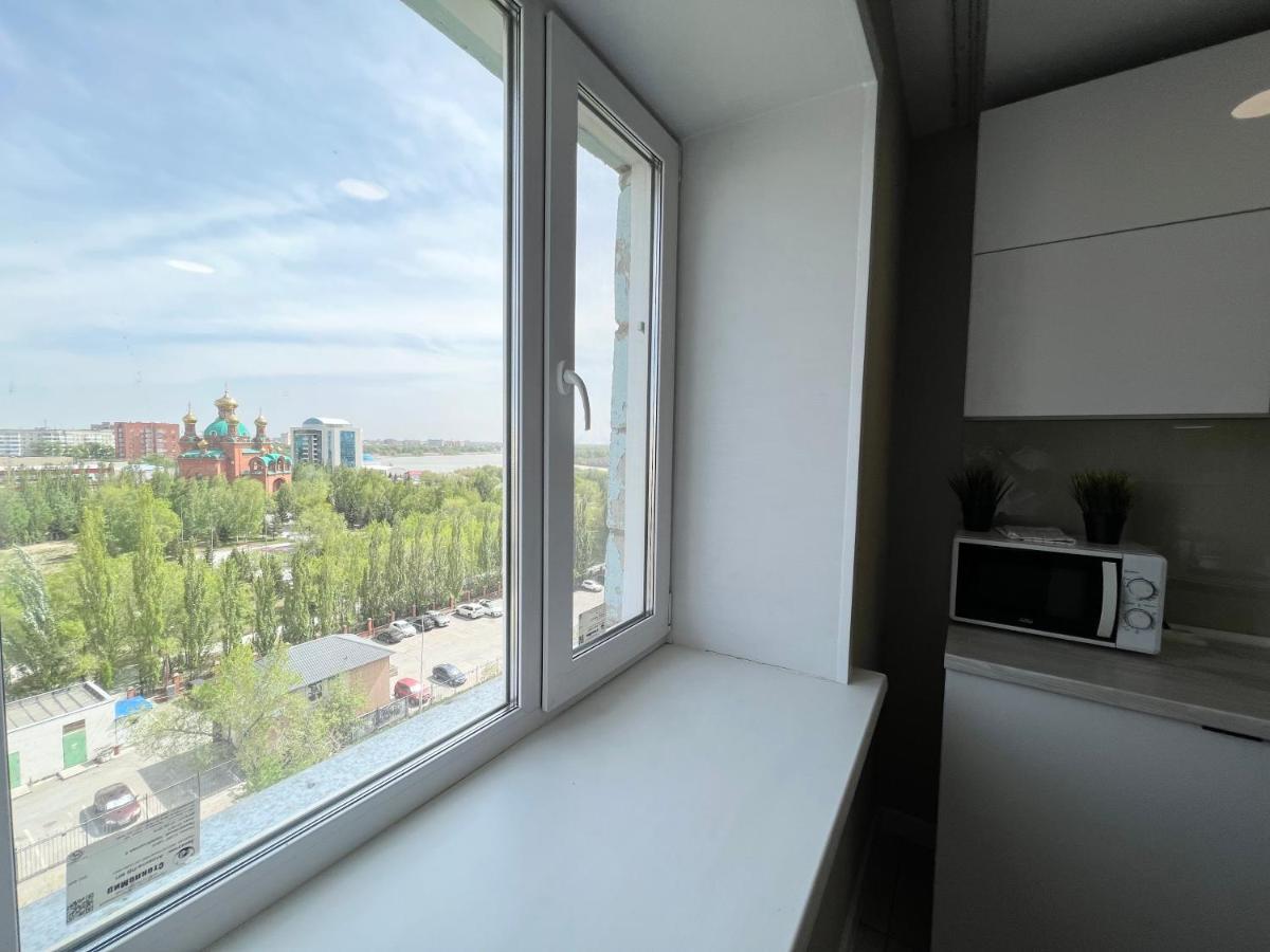 Luxury Apartments Pavlodar Exterior photo